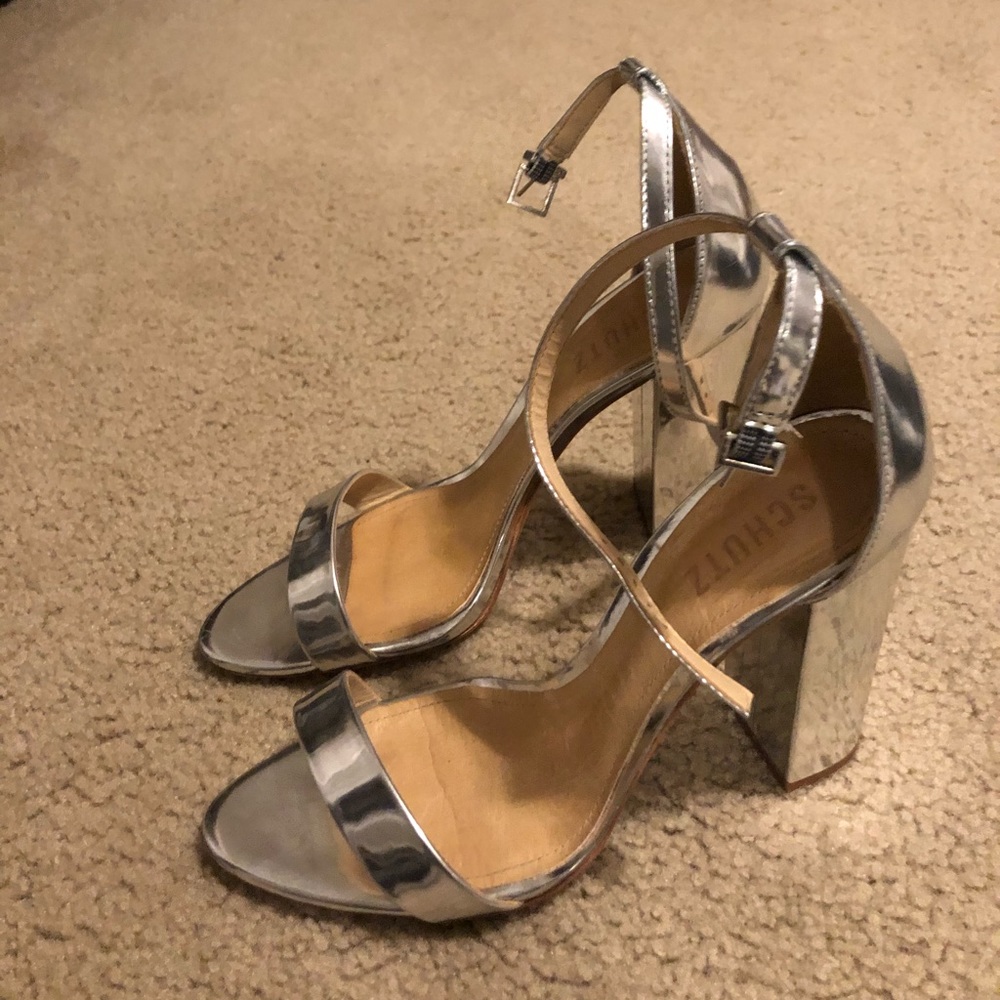 Schutz Anna Lee Block Heel Silver